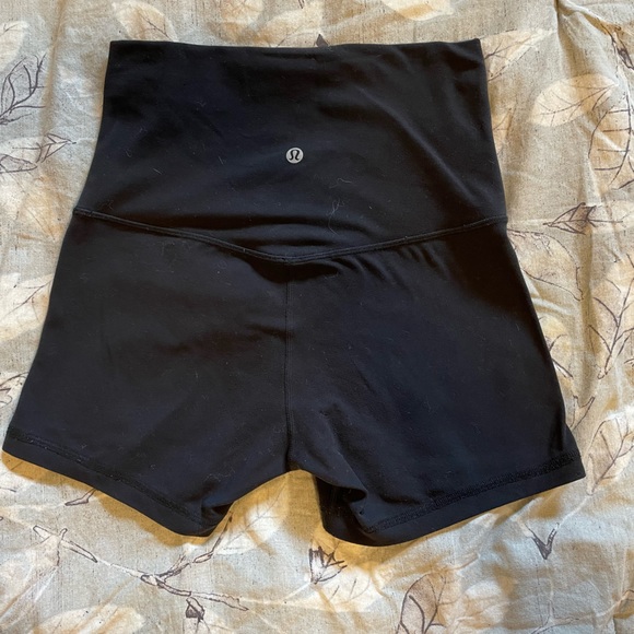Lululemon Align short - Picture 2 of 2